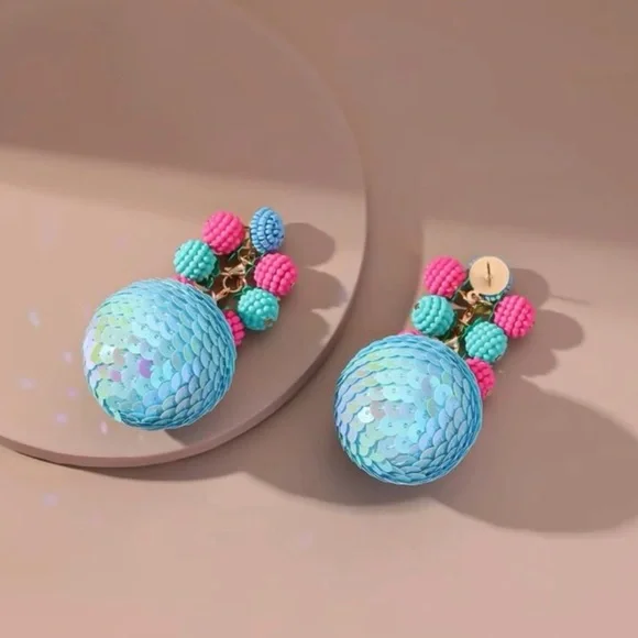 Fun disco ball earrings - Picture 2 of 2